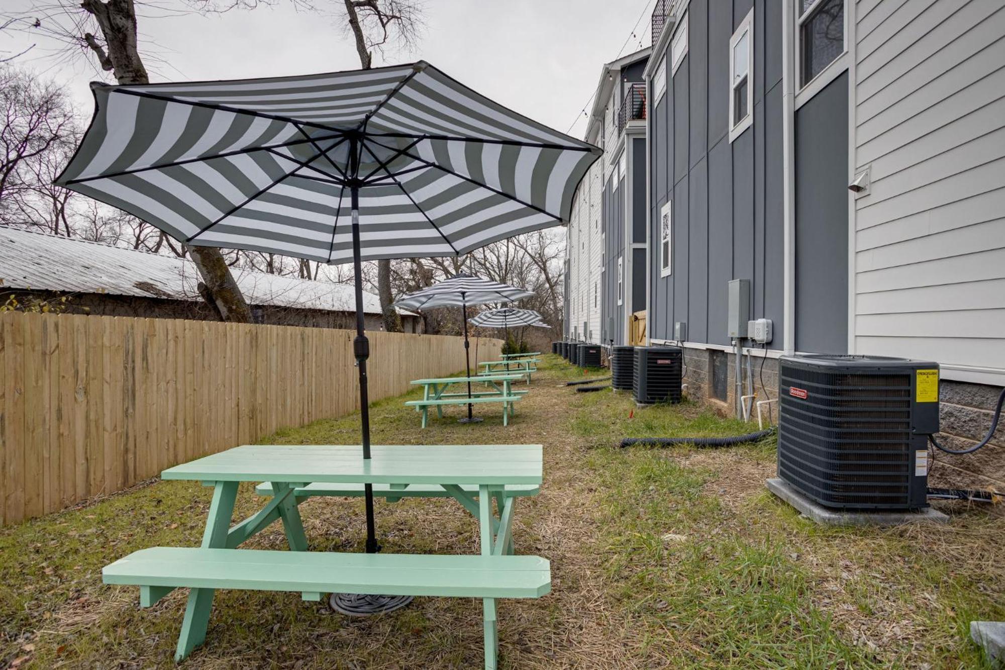 Modern Townhome, 10Min To Downtown! 8Min To Grand Ole Opry! Sleeps 8! Нэшвилл Экстерьер фото