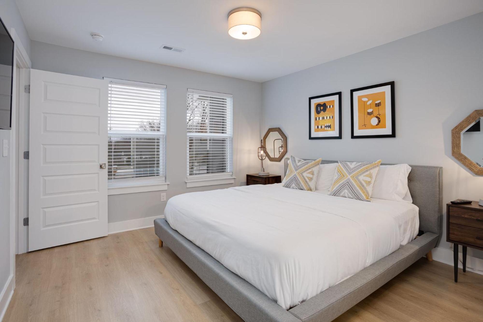 Modern Townhome, 10Min To Downtown! 8Min To Grand Ole Opry! Sleeps 8! Нэшвилл Экстерьер фото
